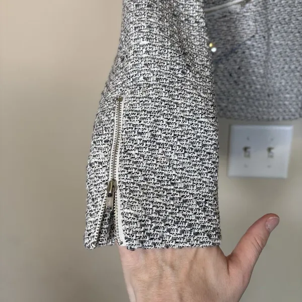 Banana‎ Republic Tweed Jacket Fringed Gray White Luxury Cocktail Office Womens 4 - Image 3