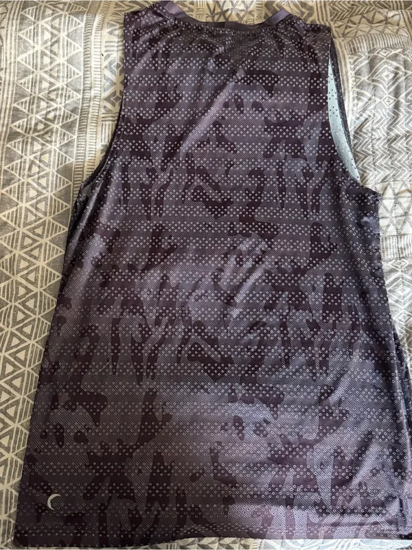 ZYIA Active Camo Perforated Tenniscore Sleeveless Workout Tank Women’s Medium - Image 7
