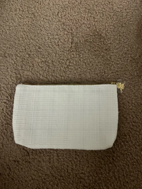Sisley Shell Pouch White - Image 2