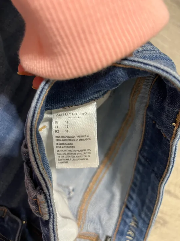 American Eagle Outfitters Jean Shorts - Image 4