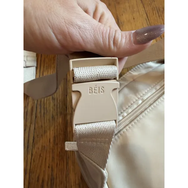 BEIS Waist Pack Fanny Pack Belt Bag Beige Zip Pockets Tethered Card Wallet - Image 4