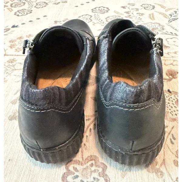 Clarks Collection Caroline Cove Black Leather Side Zip Loafers Shoes Women's 9 M - Image 4