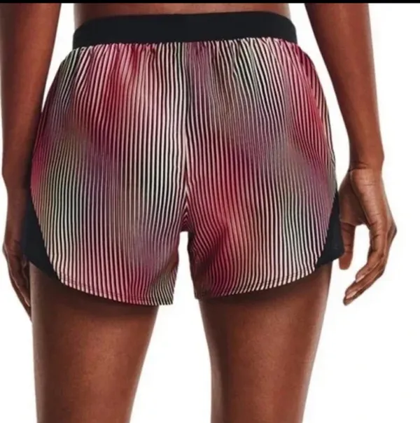 Under Armour heatgear striped shorts size M womens - Image 2