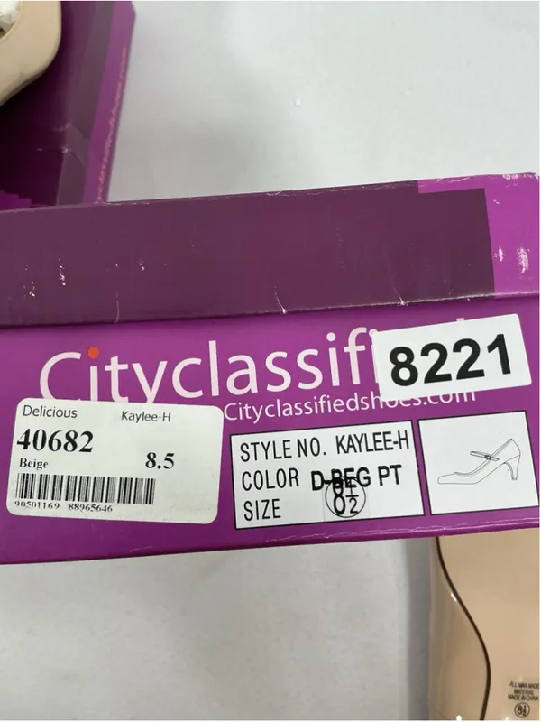 Womans New In Box City Classified Kaylee Mary Jane Pumps Size 8.5 Beige - Image 7