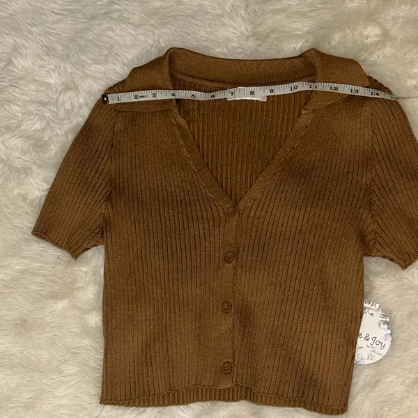 Brown Ribbed Crop Top with collar Size undefined - Image 5