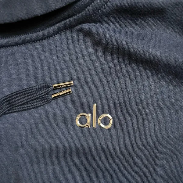 Alo Yoga NWT Accolade Hoodie Navy Blue Size M oversized - Image 9