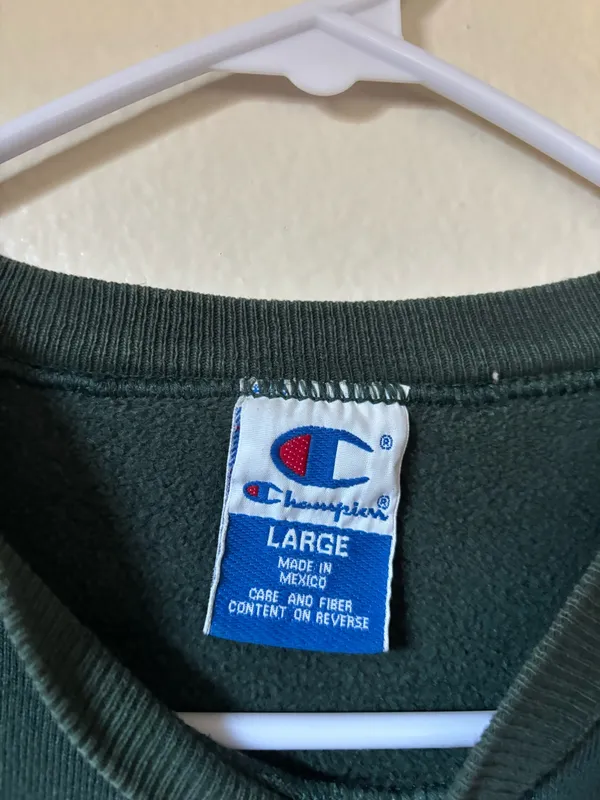 Vintage Champion Crewneck - Image 4