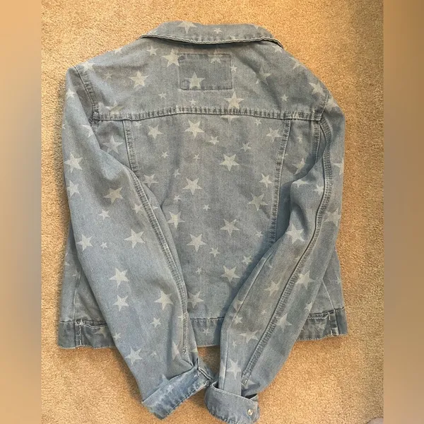 Vintage Charm Jean Jacket- Size Medium - Image 3