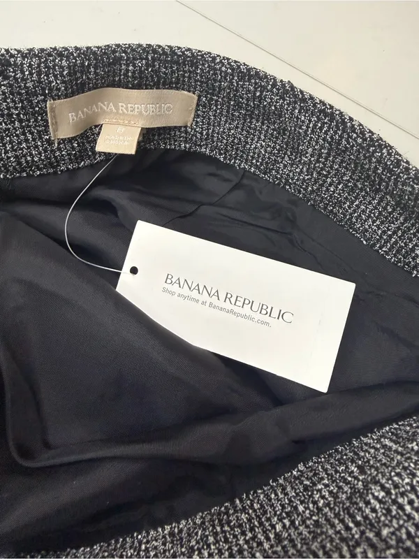 Banana Republic black and gray flounce tweed skirt size 8 - Image 10