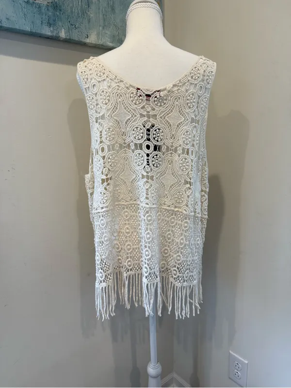 Annabelle Crochet Fringe Tank Top — Cream & Black Label - Image 2