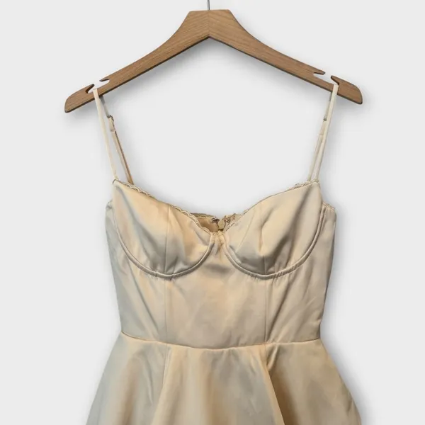 NEW HOUSE OF CB Minimoiselle Bustier Stretch Satin Minidress Size Medium - Image 10