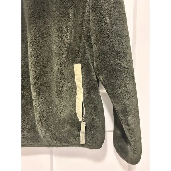 LL Bean High Pile Fleece Fuzzy Pullover Women’s Medium 1/4 Snap Green Jacket - Image 3