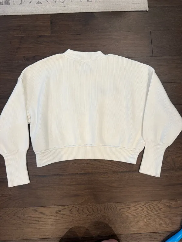 Vici Ivory Ribbed Cropped Crewneck Sweater Size Medium - C59-020 - Image 8