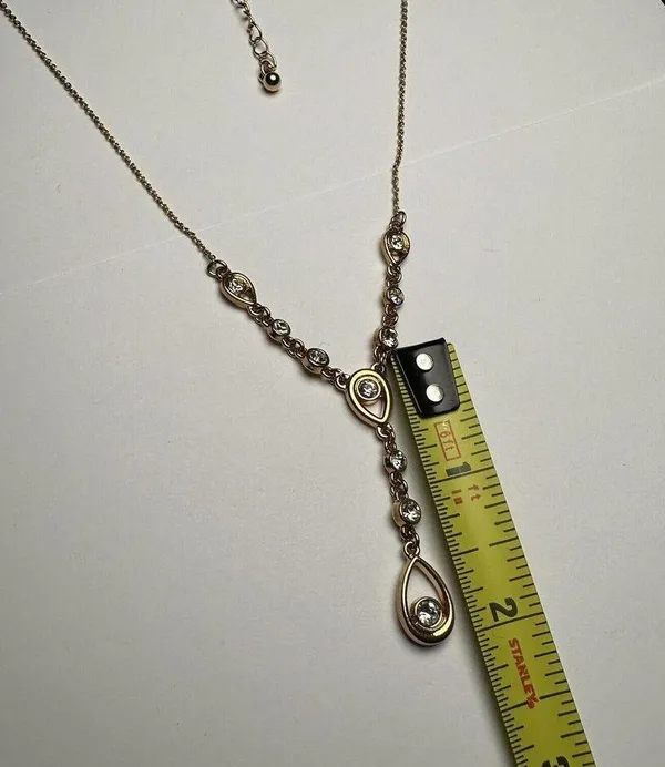 NR By Avon Rhinestone Gold Tone Y Drop Lariat Chain Necklace Adjustable - Image 7