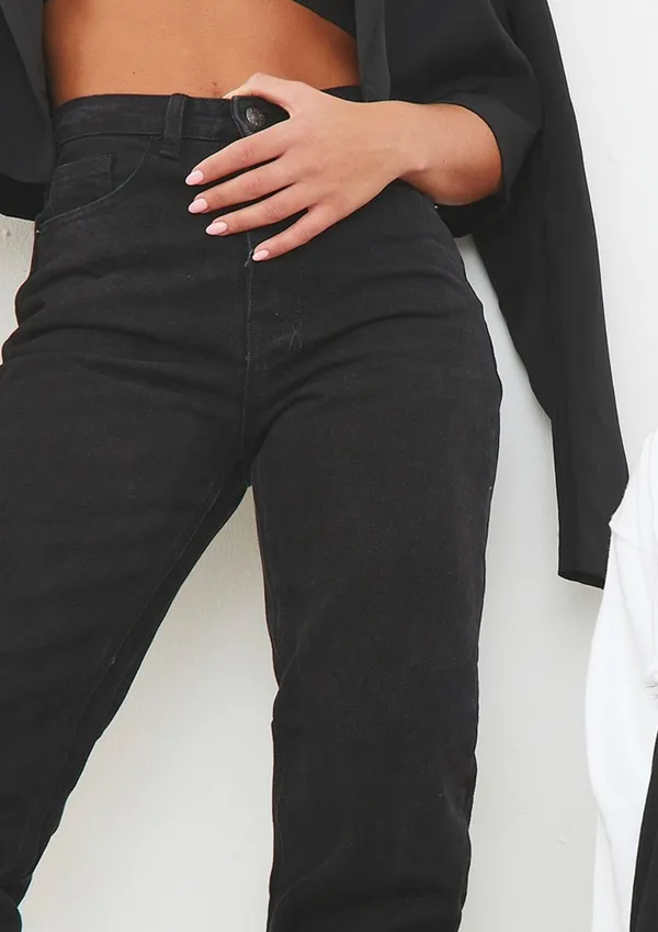 Pretty Little Thing NWT | Washed out Mom Jeans - Image 3