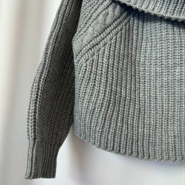 Forever 21 Solid Gray Y2K Off the Shoulder Baggy Pullover Sweater Size Medium - Image 2