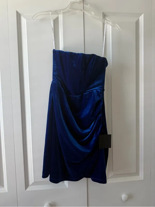 NWT Lulus Glamorous Celebration Royal Blue Velvet Strapless Mini Dress - Image 3