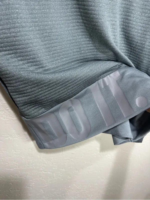 Nike Dri-FIT Heather Gray Ribbed Crewneck Sweatshirt "JUST" Hem Size Medium - Image 6