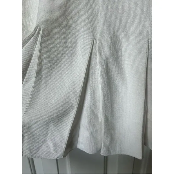 Zara white flared dress size XS knitted - Image 5