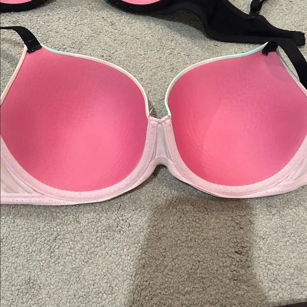 PINK “wear everywhere t-shirt lightly lined” bra bundle! - Image 6