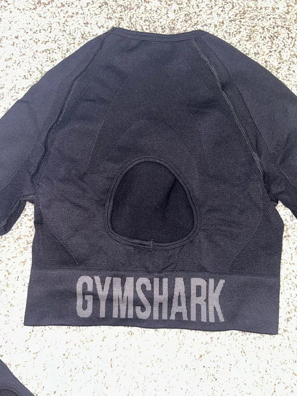 Gymshark Long-sleeve Crop Top - Image 5