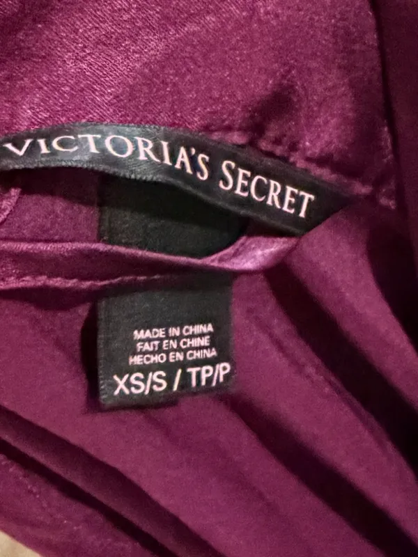 Victoria's Secret Robe - Image 5