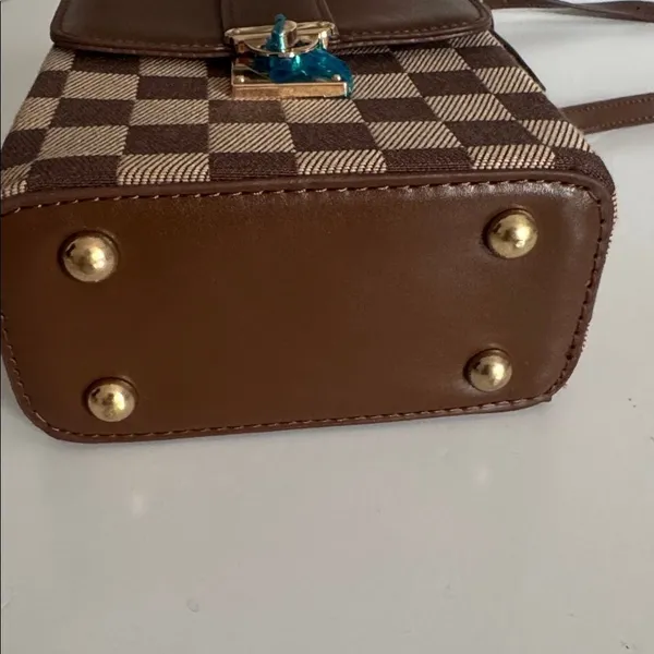 Elegant Brown Checkered Crossbody Bag NWT - Image 6