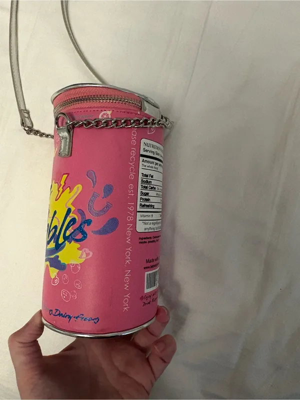 Betsey Johnson Le Bubbles Pink Crossbody Bag - Image 3