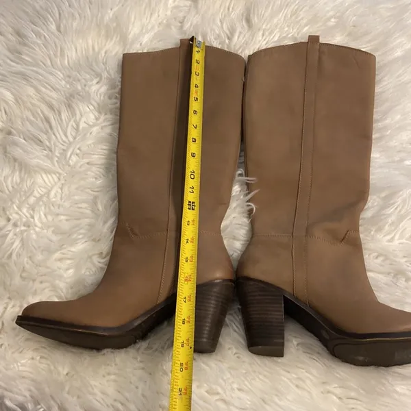 Lucky 🍀 Brand Knee Boots size 8M with heels 3” excellent condition BNWOT - Image 11
