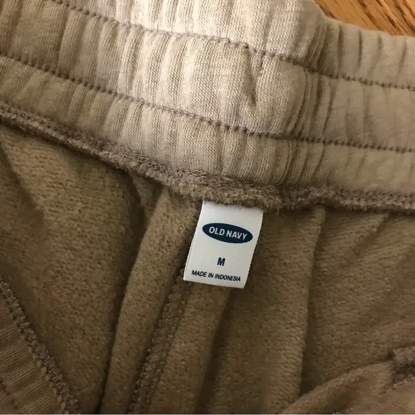 Old Navy Tan Jogger Pants NWT - Image 3