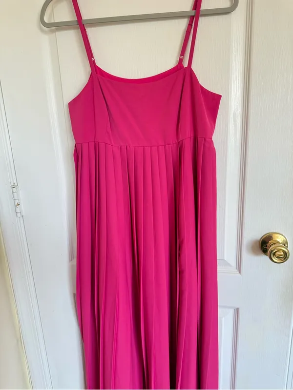 Anthropologie Mare Mare Pink Pleated Maxi Dress - Image 5