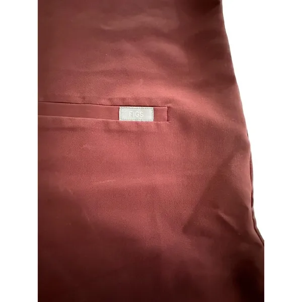 FIGS Technical Collection Casma V Neck Scrub Top Stretch XL Burgundy FW1100 Q1-5 - Image 7