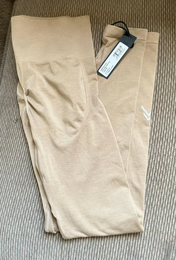 Oner Active EFFORTLESS SEAMLESS LEGGINGS Color: Dune Brown - Image 8