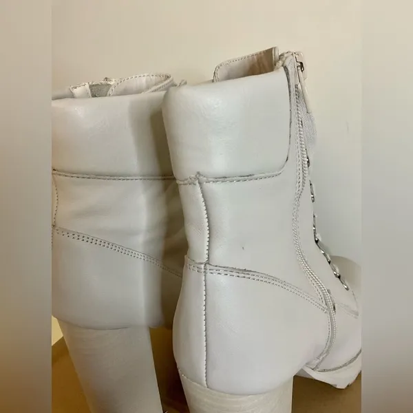 Steve madden bone leather lace up boots, size 9 - Image 3
