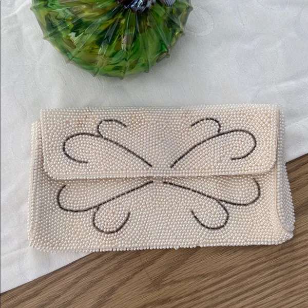 Vintage beaded clutch - Image 3