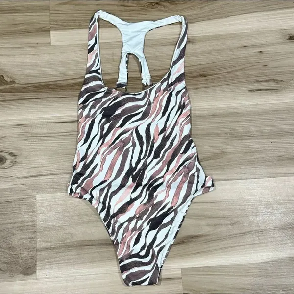 Frankie’s Bikinis Venom One Piece Swim Suit Women’s Small - Image 4