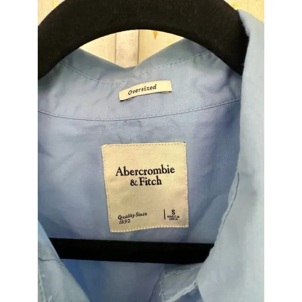 Abercrombie & Fitch Women's Oversized Poplin Button Down Collar Shirt S - Image 4