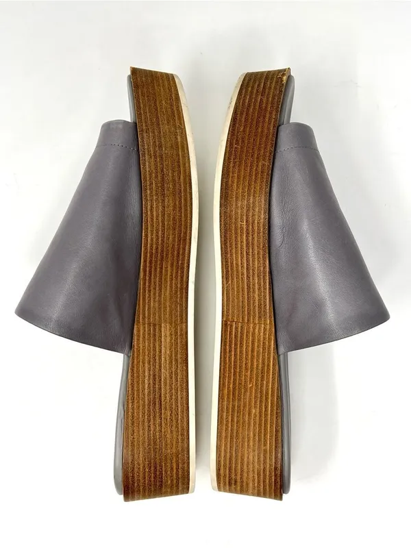 Vince Saskia Truffle Gray Leather Stacked Wood Platform Slide Sandals EU 40 US 9 - Image 3