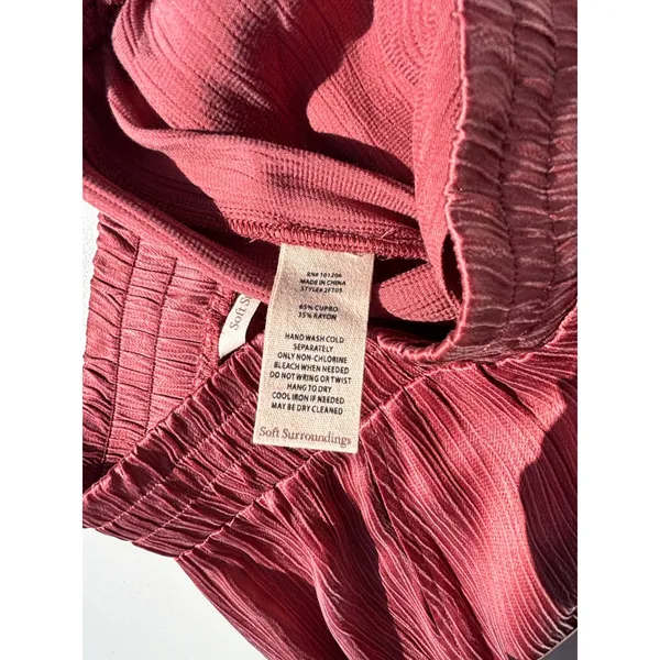 Soft Surroundings Dark Rose Cupro Crinkle Wide Leg Pull on Pants M - Image 3