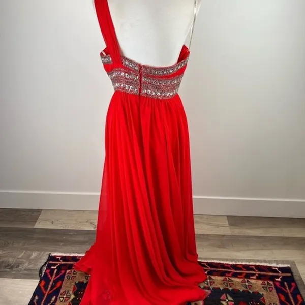 FabuLuxe Couture Red One-Shoulder Beaded Evening Gown Size Large Hand Beaded - Image 12