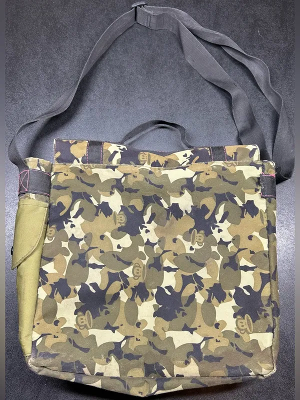 Paul Frank Vintage Green Camo Messenger Style Canvas Shoulder Bag - Image 7