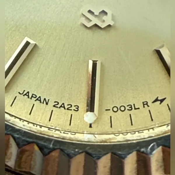 Seiko SQ Presidential Gold Plated Ladies Watch Gold Dial Hands Markers Day Date - Image 9