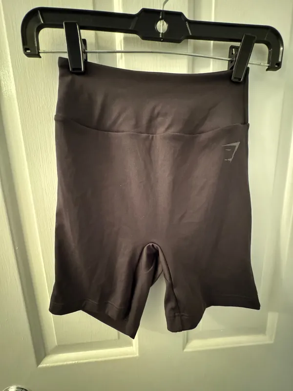 Gymshark Soft Sculpting shorts - Image 3