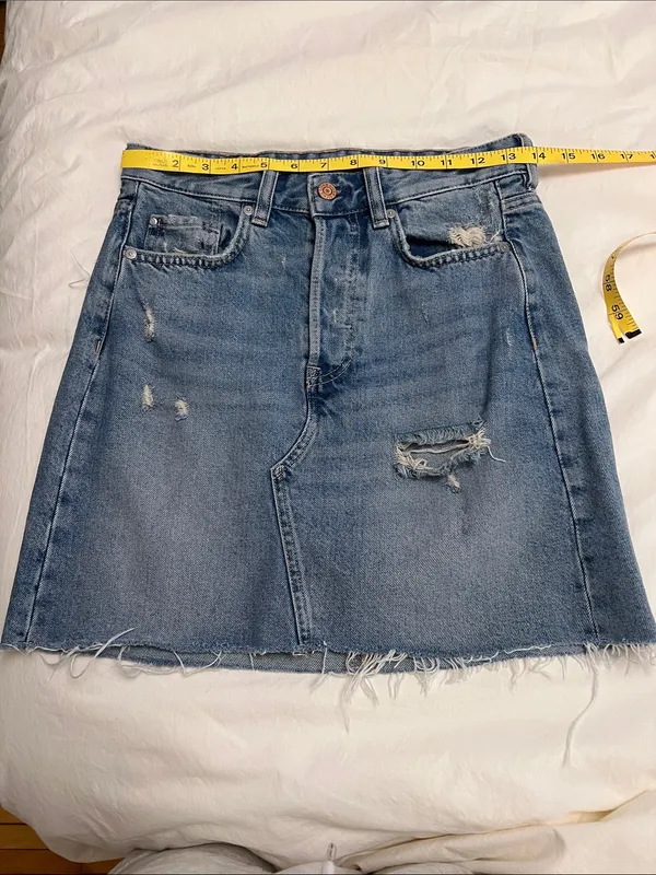 H&M denim skirt - Image 4