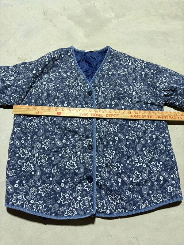 Easel Blue Paisley Quilted blue button Jacket large - Image 4
