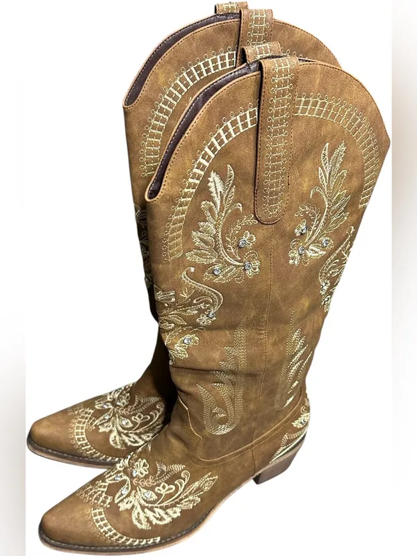 Western Embroidered Heeled Boots in Tan Size 12 - Image 7
