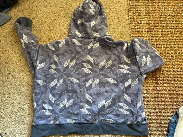 American Eagle Outfitters Hoodie - Image 4