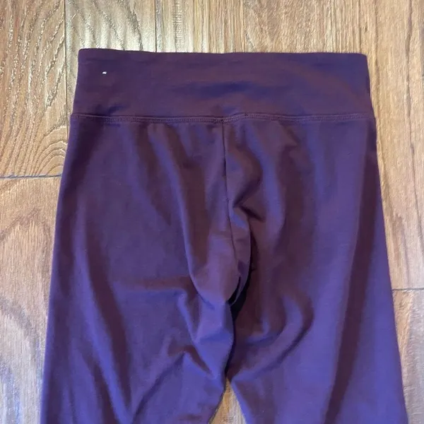 Aerie burgundy high rise leggings medium long - Image 10