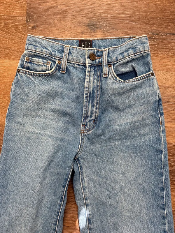 BDG High Waisted Baggy Jeans Urban Outfitters - Image 2