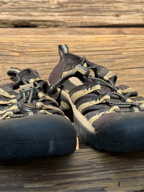 KEEN Newport H2 Sandals Women’s US 8 Black Tan Waterproof - Image 3